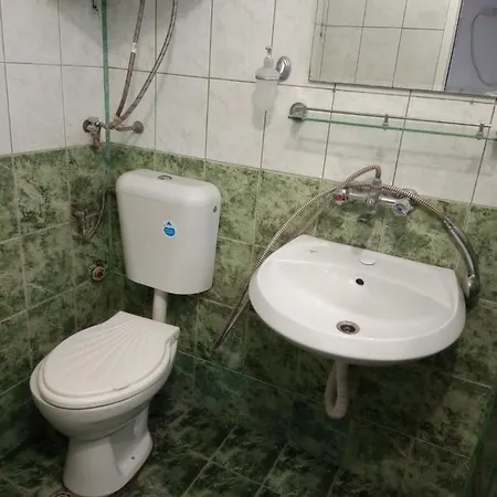 Къща За Гости Тания Penzion *